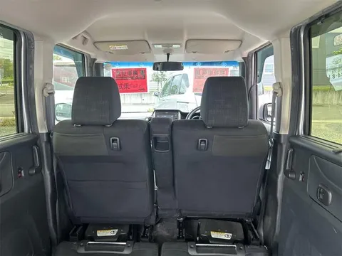 Honda N-BOX Plus