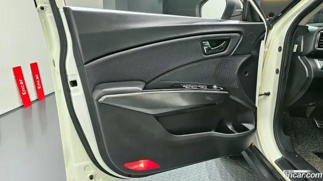 SsangYong Tivoli XLV (Tivoli Air)
