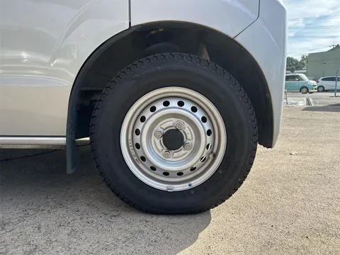 Nissan Clipper