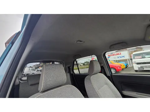 Daihatsu Mira Tocot