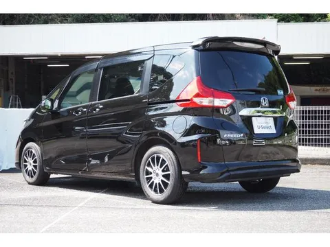 Honda Freed Plus