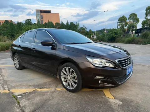 Peugeot 408