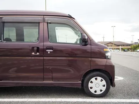 Daihatsu Atrai Wagon