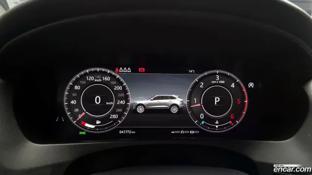 Jaguar F-Pace