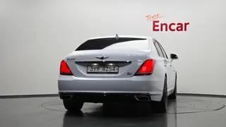 Genesis G90 (EQ900)