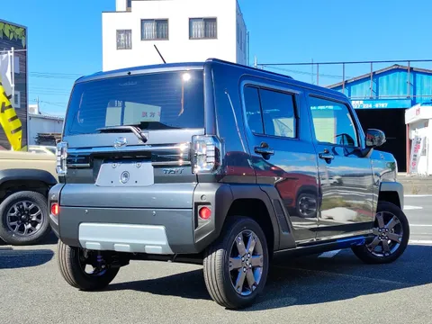 Daihatsu Taft