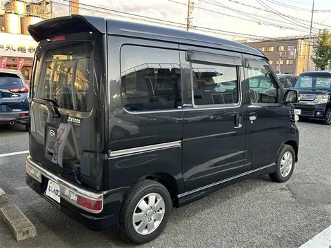 Daihatsu Atrai Wagon