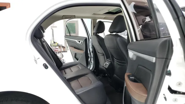 Geely Vision