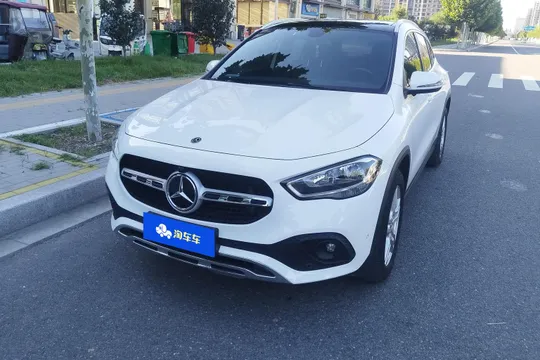 Mercedes-Benz Mercedes-Benz GLA