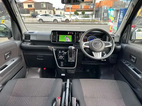 Daihatsu Atrai Wagon