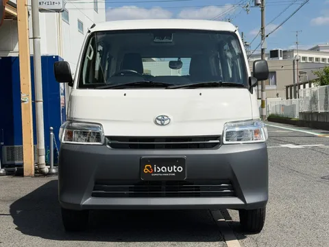 Toyota TownAce Van