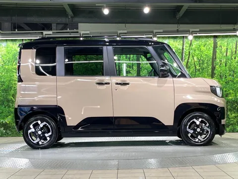 Mitsubishi Delica Mini