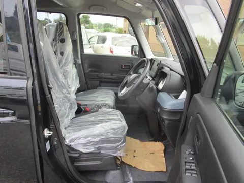 Suzuki Spacia Base