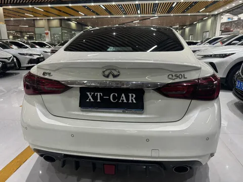 Infiniti Q50L