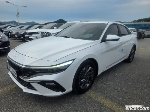 Hyundai Elantra (Avante)