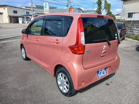 Mitsubishi eK Wagon