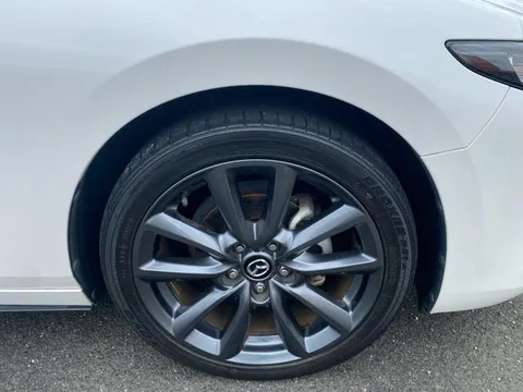 Mazda MAZDA3 Fastback
