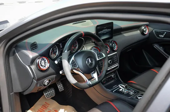 Mercedes-Benz
