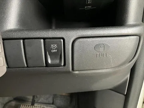 Subaru R2