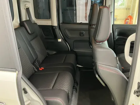 Suzuki Spacia Custom