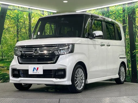 Honda N-BOX Custom