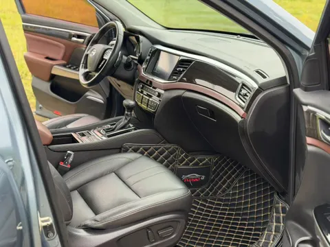 Gac GS8