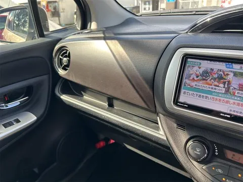 Toyota Yaris (Vitz)
