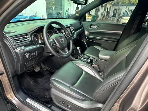 Jeep Grand Commander