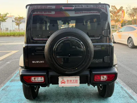 Suzuki Jimny Nomade