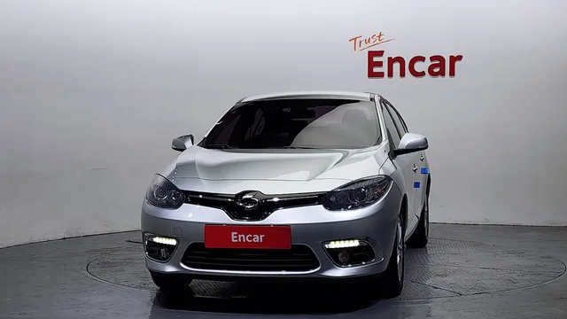 Renault SM3