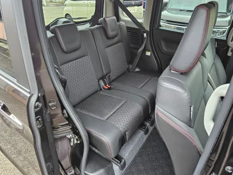 Suzuki Spacia Custom