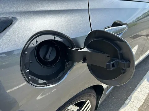 Nissan Note Aura