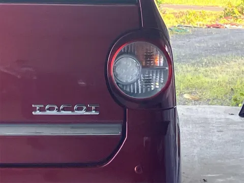 Daihatsu Mira Tocot
