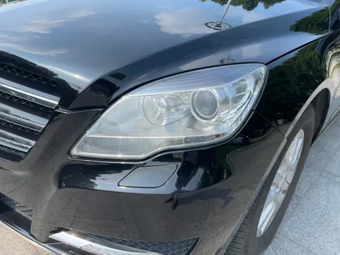Mercedes-Benz R-Class
