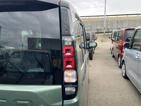 Mitsubishi Delica Mini