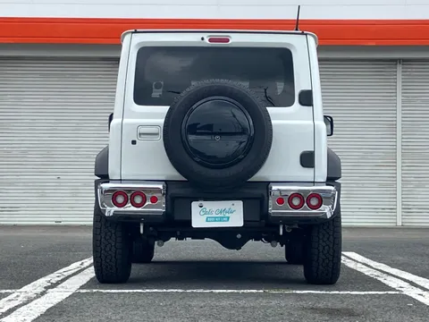 Suzuki Jimny Sierra