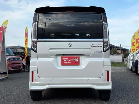 Suzuki Spacia Custom