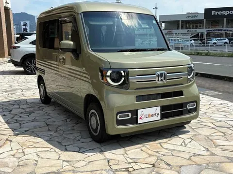 Honda N-VAN Plus Style