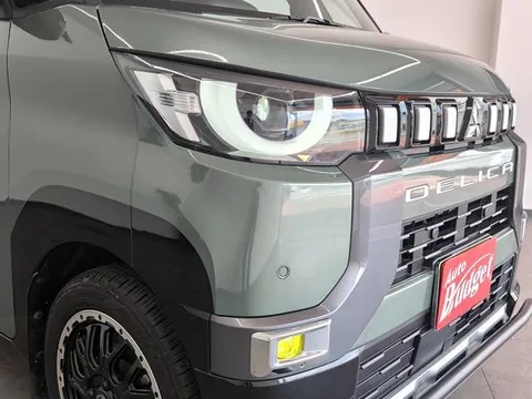 Mitsubishi Delica Mini