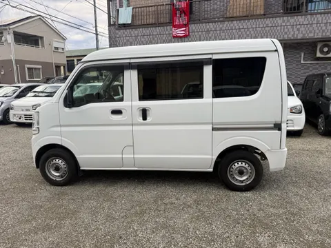 Nissan Clipper