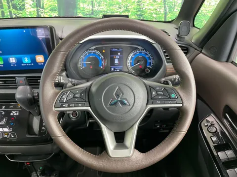 Mitsubishi eK X Space