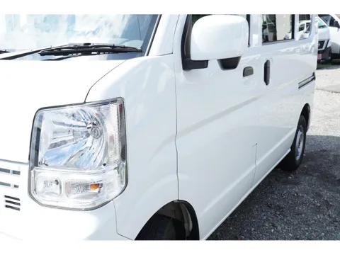 Nissan Clipper