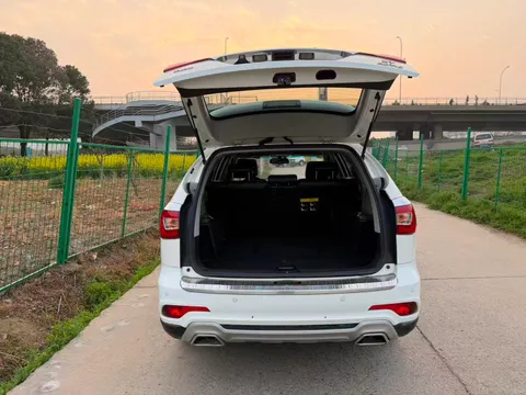 BYD S7