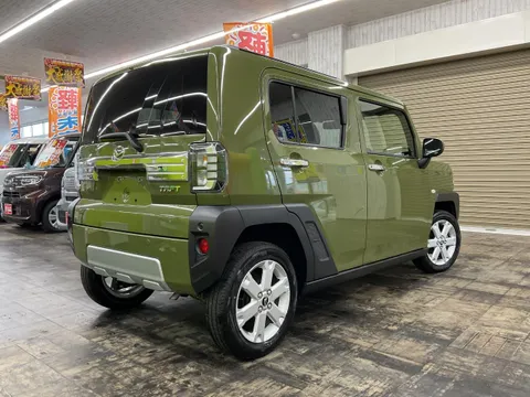 Daihatsu Taft