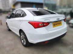 Chery Arrizo 5