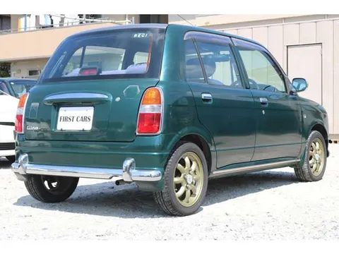 Daihatsu Mira Gino