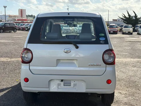 Daihatsu Mira Tocot