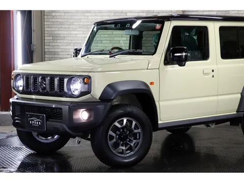 Suzuki Jimny Nomade
