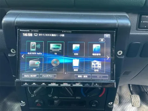 Daihatsu Naked