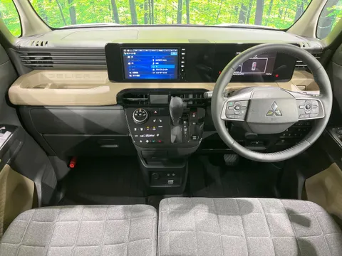 Mitsubishi Delica Mini